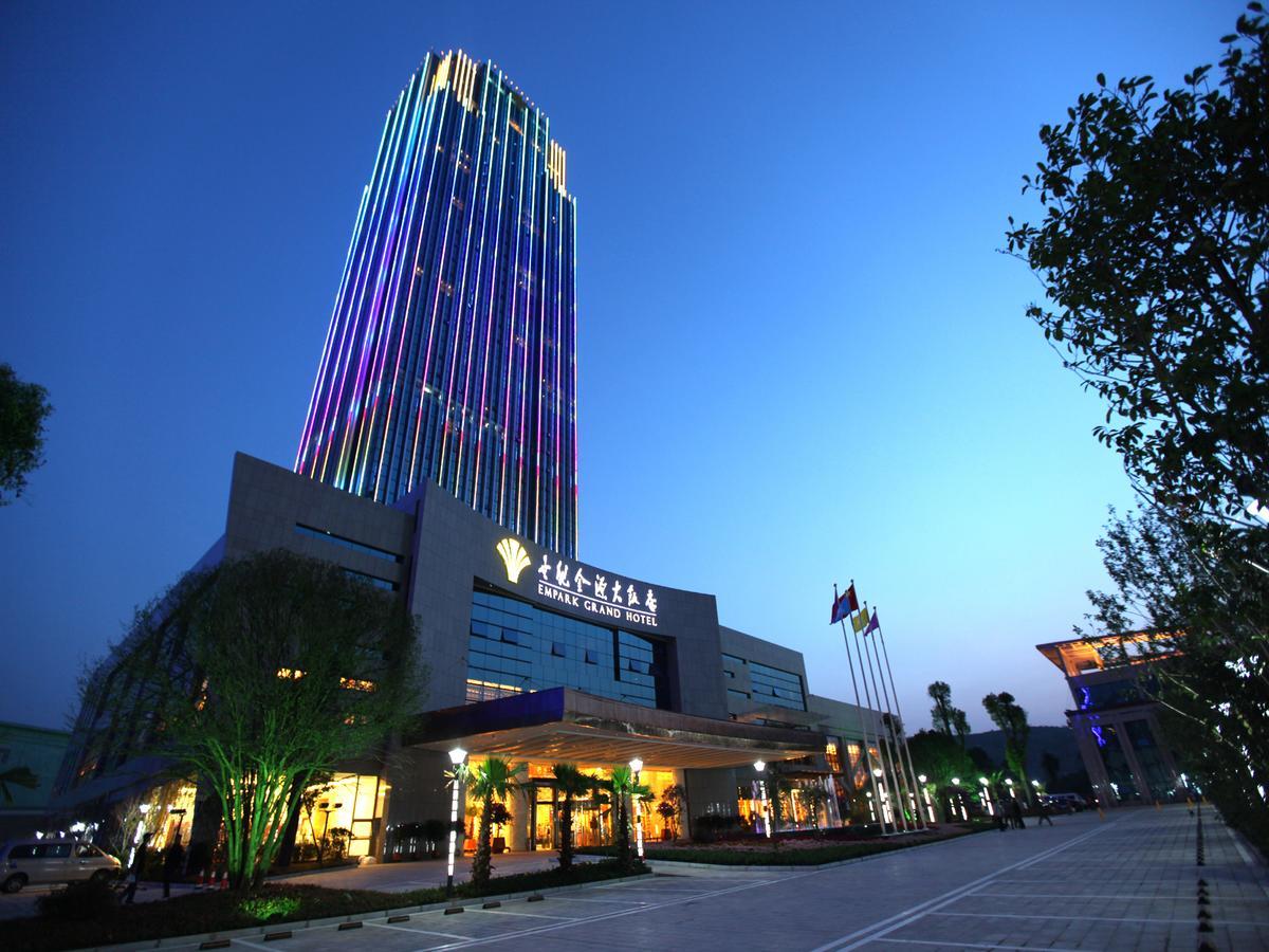 Empark Grand Hotel Guiyang Guiyang  Exterior foto